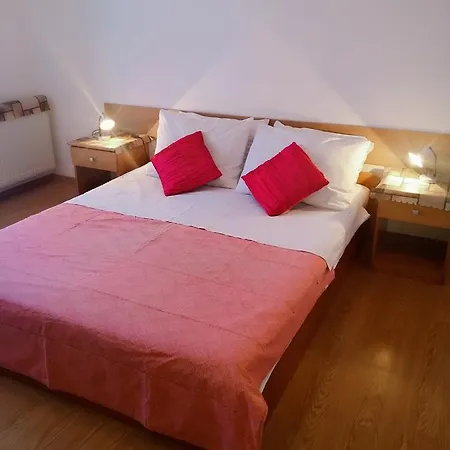Apartmán Eugen Pedisic Turanj
