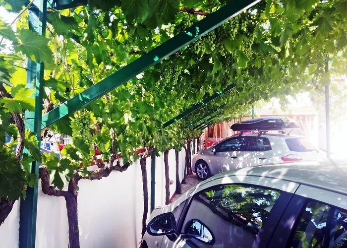 Eugen Pedisic Апартаменты