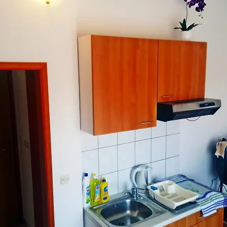 Appartement Eugen Pedisić Turanj