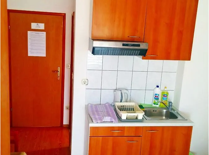 아파트 Eugen Pedisic *